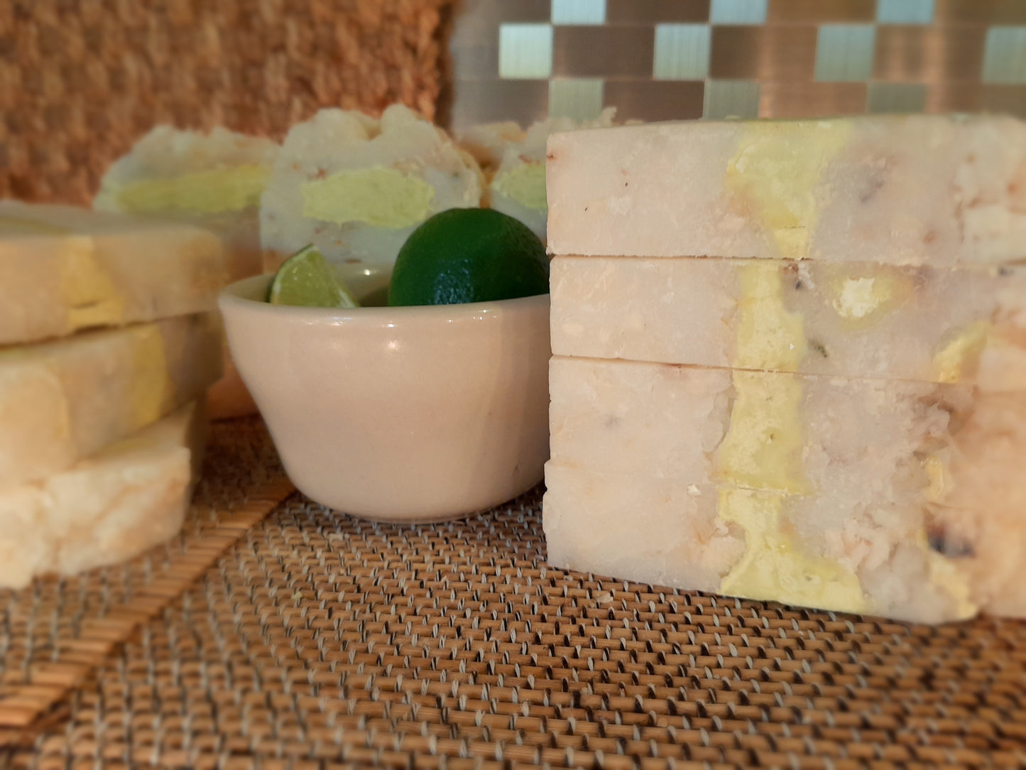 Yucca Root Hint of Lime Face&Body Soap 20%OFF