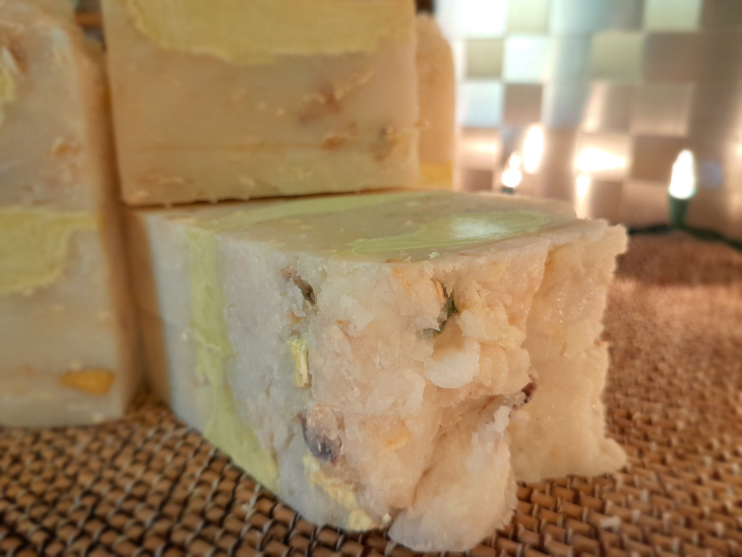 Yucca Root Hint of Lime Face&Body Soap 20%OFF
