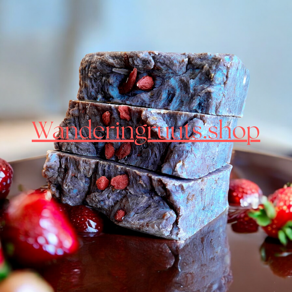 Dipped Berry Mini Body Wash