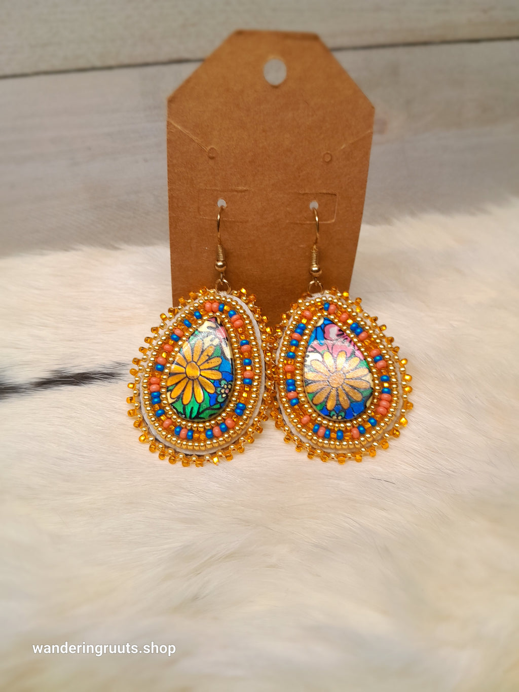 🍯🌼Honey Daisy🌼🍯 Earrings